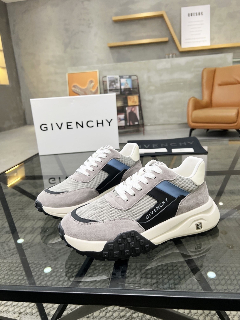 Givenchy Sneakers